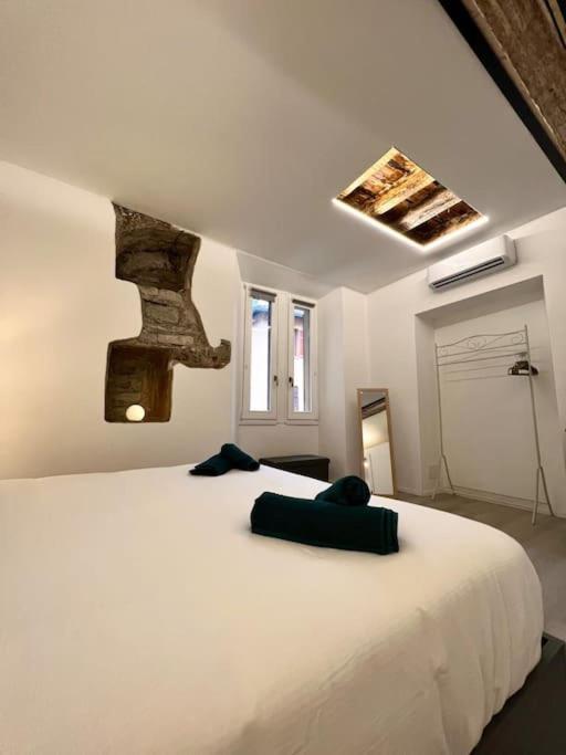 History Luxury Central Apartment By Revenue House Como Buitenkant foto