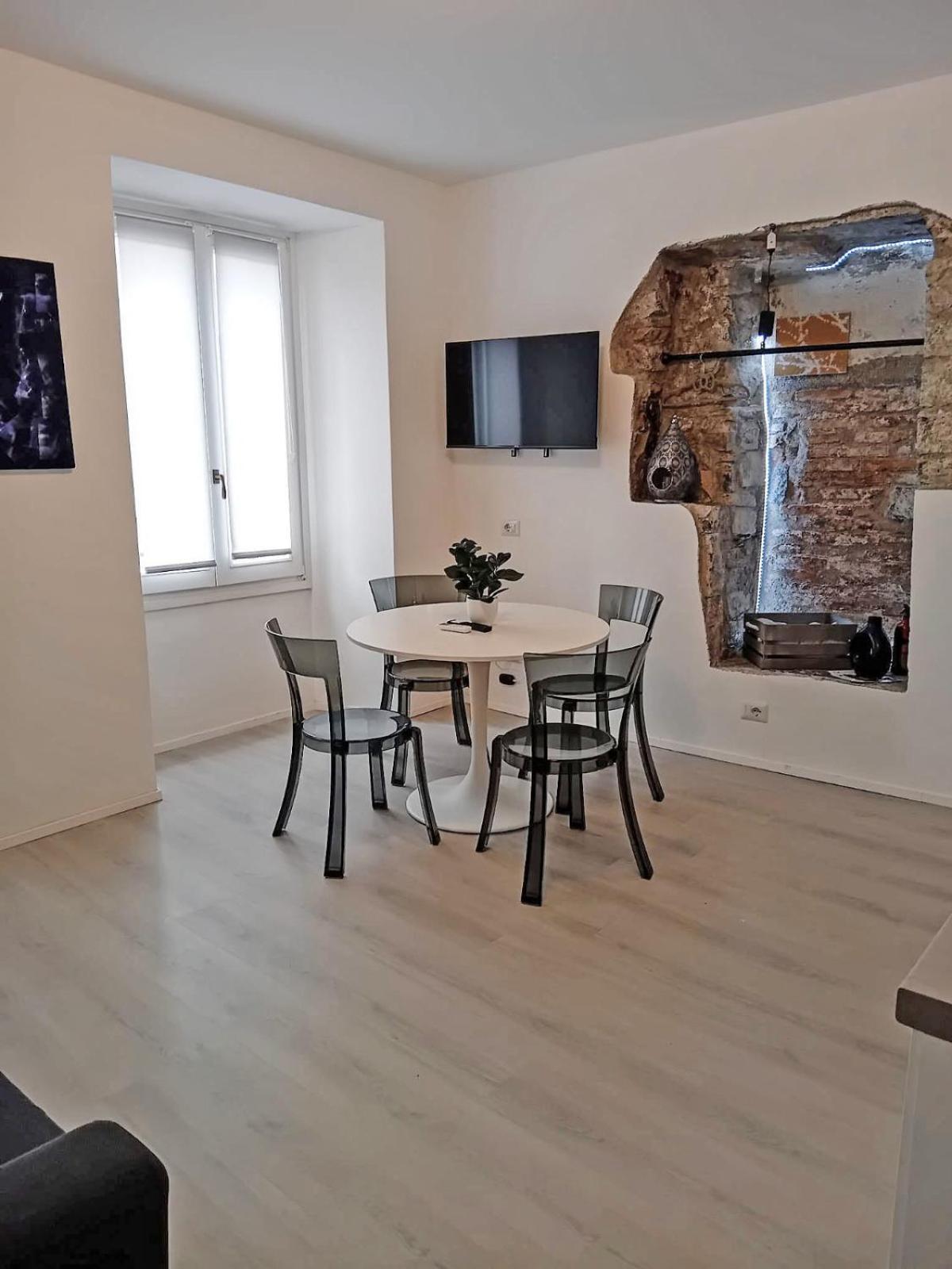 History Luxury Central Apartment By Revenue House Como Buitenkant foto
